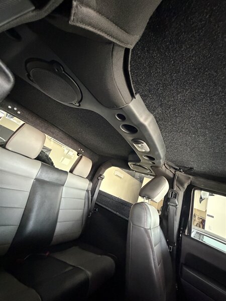 2012 Jeep Wrangler Sahara - Photo 21