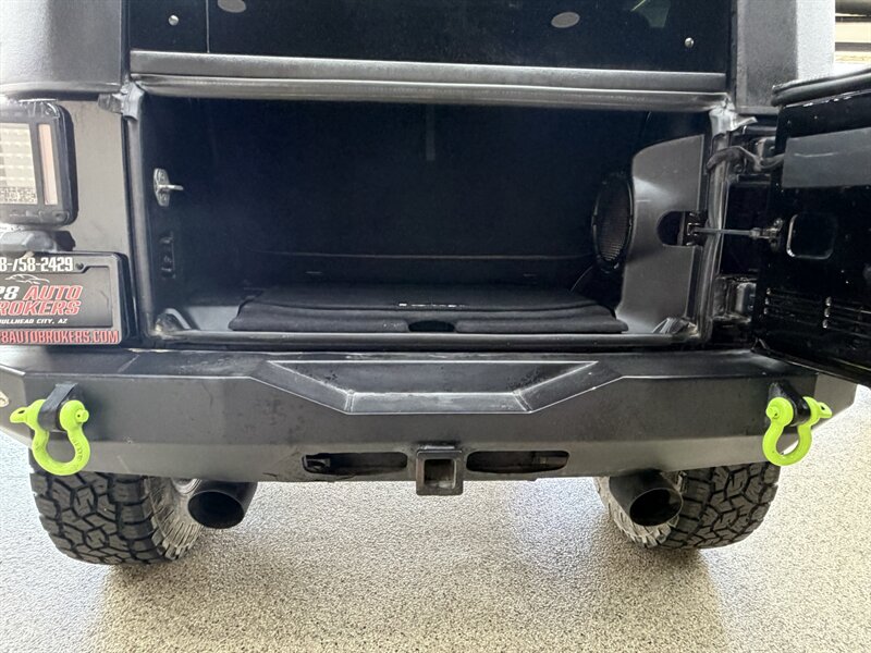 2012 Jeep Wrangler Sahara - Photo 28