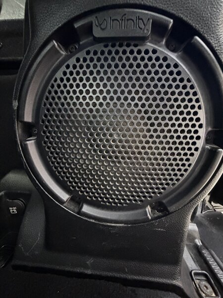 2012 Jeep Wrangler Sahara - Photo 31