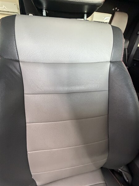 2012 Jeep Wrangler Sahara - Photo 20
