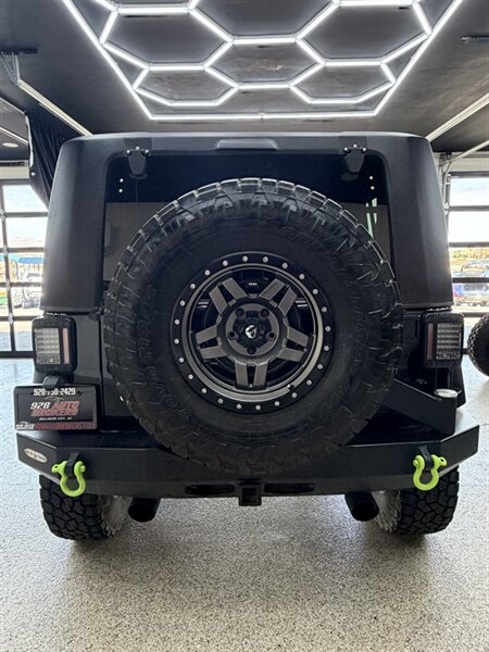 2012 Jeep Wrangler Sahara - Photo 26
