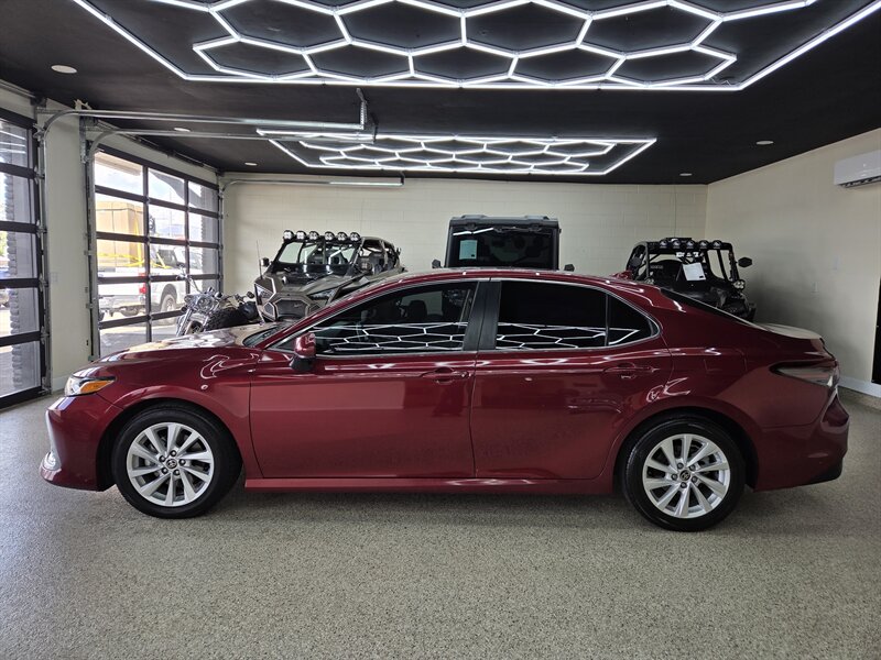 2021 Toyota Camry LE   - Photo 1 - Bullhead City, AZ 86442