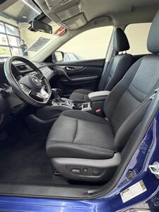 2019 Nissan Rogue SV - Photo 15 - Bullhead City, AZ 86442