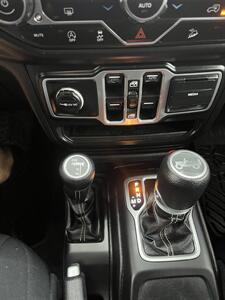 2018 Jeep Wrangler Unlimited Sahara   - Photo 6 - Bullhead City, AZ 86442