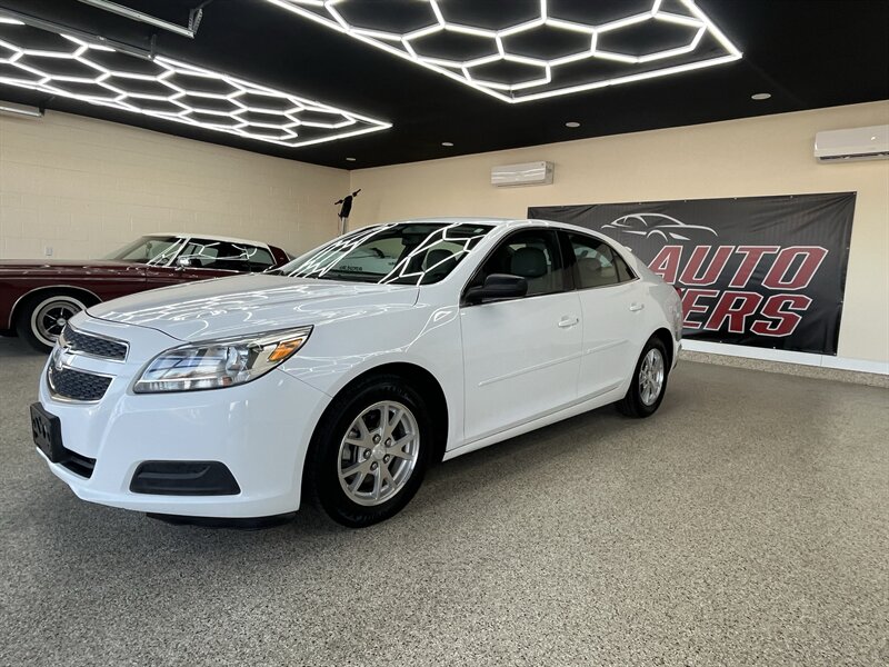 2013 Chevrolet Malibu LS Fleet   - Photo 1 - Bullhead City, AZ 86442