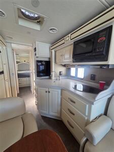 2013 Tiffin allegro breeze   - Photo 11 - Bullhead City, AZ 86442