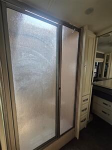 2013 Tiffin allegro breeze   - Photo 21 - Bullhead City, AZ 86442