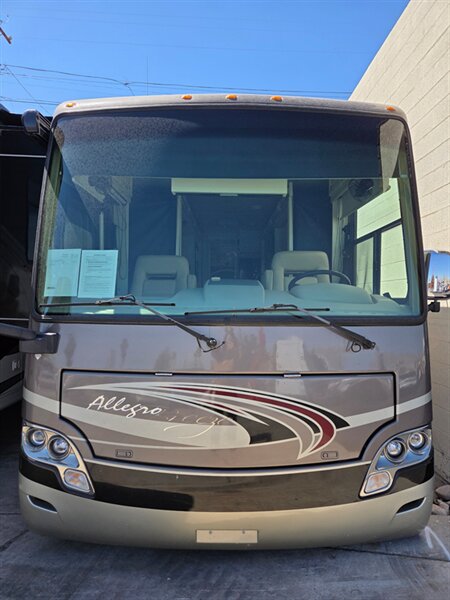 2013 Tiffin allegro breeze  