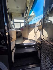 2013 Tiffin allegro breeze   - Photo 4 - Bullhead City, AZ 86442