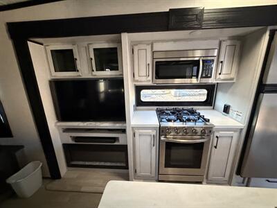 2023 K-Z RV Durango D301RLT - Photo 17 - Bullhead City, AZ 86442