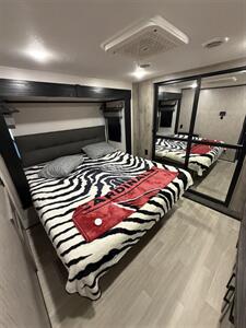 2023 K-Z RV Durango D301RLT - Photo 10 - Bullhead City, AZ 86442