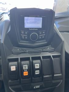 2019 CAN AM MAVERICK XRS TURBO R   - Photo 9 - Bullhead City, AZ 86442