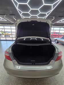 2015 Toyota Camry LE   - Photo 9 - Bullhead City, AZ 86442