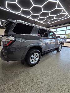2018 Toyota 4Runner SR5 Premium - Photo 7 - Bullhead City, AZ 86442