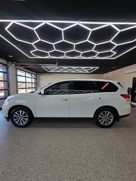 2014 Nissan Pathfinder S