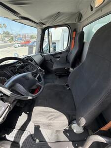 2014 Freightliner M2 106 allison transmission - Photo 4 - Bullhead City, AZ 86442