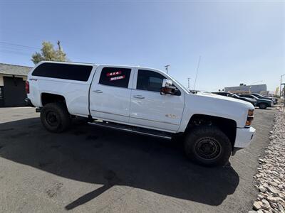 2016 Chevrolet Silverado 2500HD High Country - Photo 2 - Bullhead City, AZ 86442