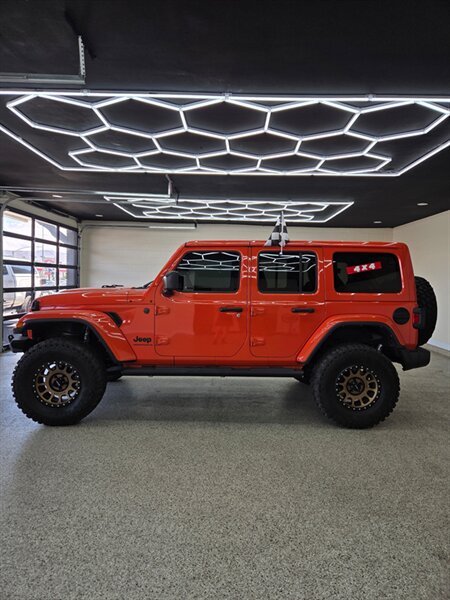 2023 Jeep Wrangler Sahara Altitude  