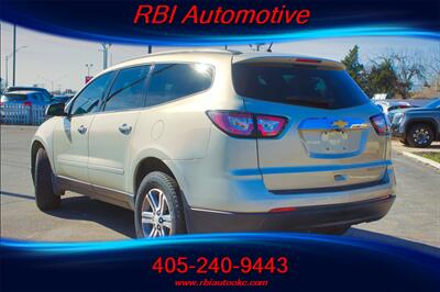 2015 Chevrolet Traverse LT   - Photo 8 - Oklahoma City, OK 73122