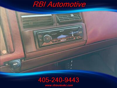 1990 GMC Sierra 1500 SLE - Photo 8 - Oklahoma City, OK 73122