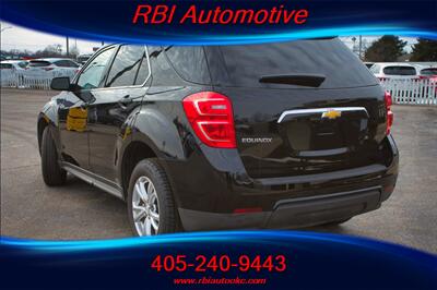 2017 Chevrolet Equinox LT   - Photo 8 - Oklahoma City, OK 73122
