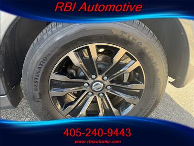 2017 Nissan Armada Platinum   - Photo 8 - Oklahoma City, OK 73122