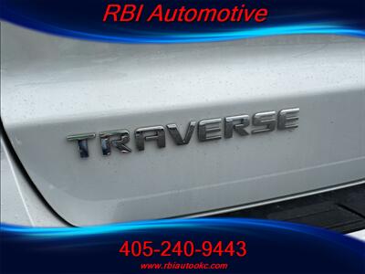 2017 Chevrolet Traverse LT - Photo 8 - Oklahoma City, OK 73122