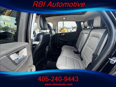 2021 Ford Escape SEL - Photo 15 - Oklahoma City, OK 73122