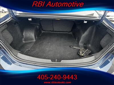 2020 Chevrolet Malibu LT   - Photo 8 - Oklahoma City, OK 73122