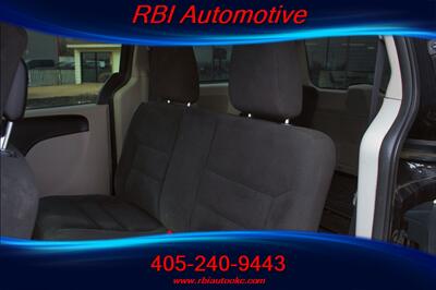 2016 Dodge Grand Caravan American Value Package   - Photo 12 - Oklahoma City, OK 73122