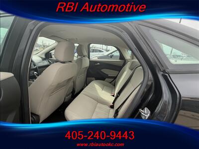 2015 Ford Focus SE   - Photo 5 - Oklahoma City, OK 73122