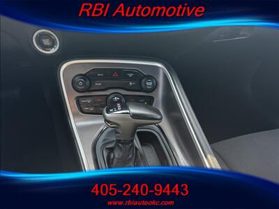 2019 Dodge Challenger SXT   - Photo 13 - Oklahoma City, OK 73122
