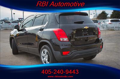 2018 Chevrolet Trax LS   - Photo 8 - Oklahoma City, OK 73122