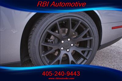 2015 Dodge Challenger SXT Plus - Photo 11 - Oklahoma City, OK 73122