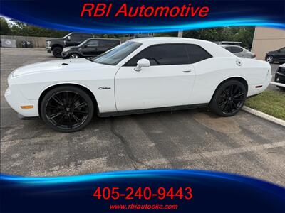 2014 Dodge Challenger SXT - Photo 2 - Oklahoma City, OK 73122