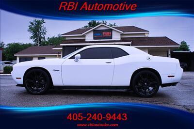 2014 Dodge Challenger SXT Coupe
