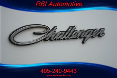 2014 Dodge Challenger SXT - Photo 11 - Oklahoma City, OK 73122