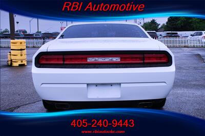 2014 Dodge Challenger SXT - Photo 7 - Oklahoma City, OK 73122