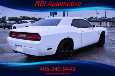 2014 Dodge Challenger SXT - Photo 6 - Oklahoma City, OK 73122