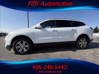 2016 Chevrolet Traverse LT   - Photo 2 - Oklahoma City, OK 73122
