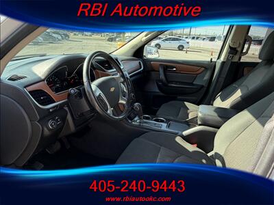 2016 Chevrolet Traverse LT   - Photo 4 - Oklahoma City, OK 73122