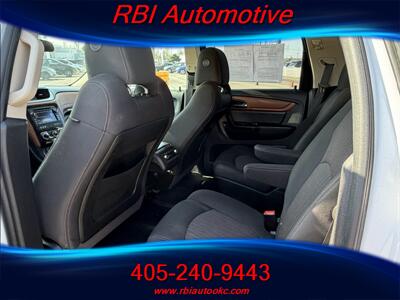 2016 Chevrolet Traverse LT   - Photo 5 - Oklahoma City, OK 73122