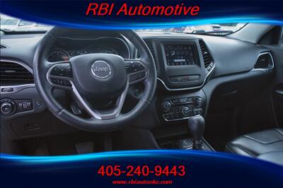 2019 Jeep Cherokee Latitude Plus   - Photo 14 - Oklahoma City, OK 73122