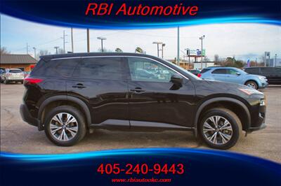 2021 Nissan Rogue SV   - Photo 5 - Oklahoma City, OK 73122