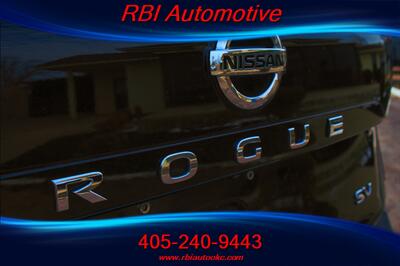 2021 Nissan Rogue SV   - Photo 10 - Oklahoma City, OK 73122
