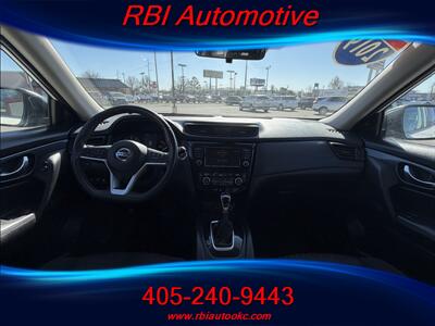 2019 Nissan Rogue SV   - Photo 3 - Oklahoma City, OK 73122