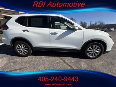 2019 Nissan Rogue SV   - Photo 2 - Oklahoma City, OK 73122