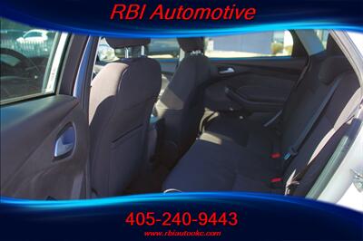2017 Ford Focus SE   - Photo 12 - Oklahoma City, OK 73122