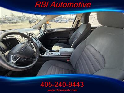 2017 Ford Fusion SE   - Photo 4 - Oklahoma City, OK 73122