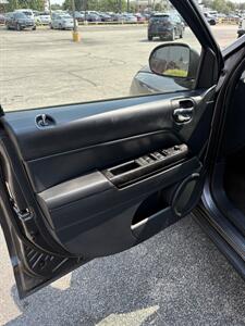 2014 Jeep Compass Sport - Photo 18 - Oklahoma City, OK 73122